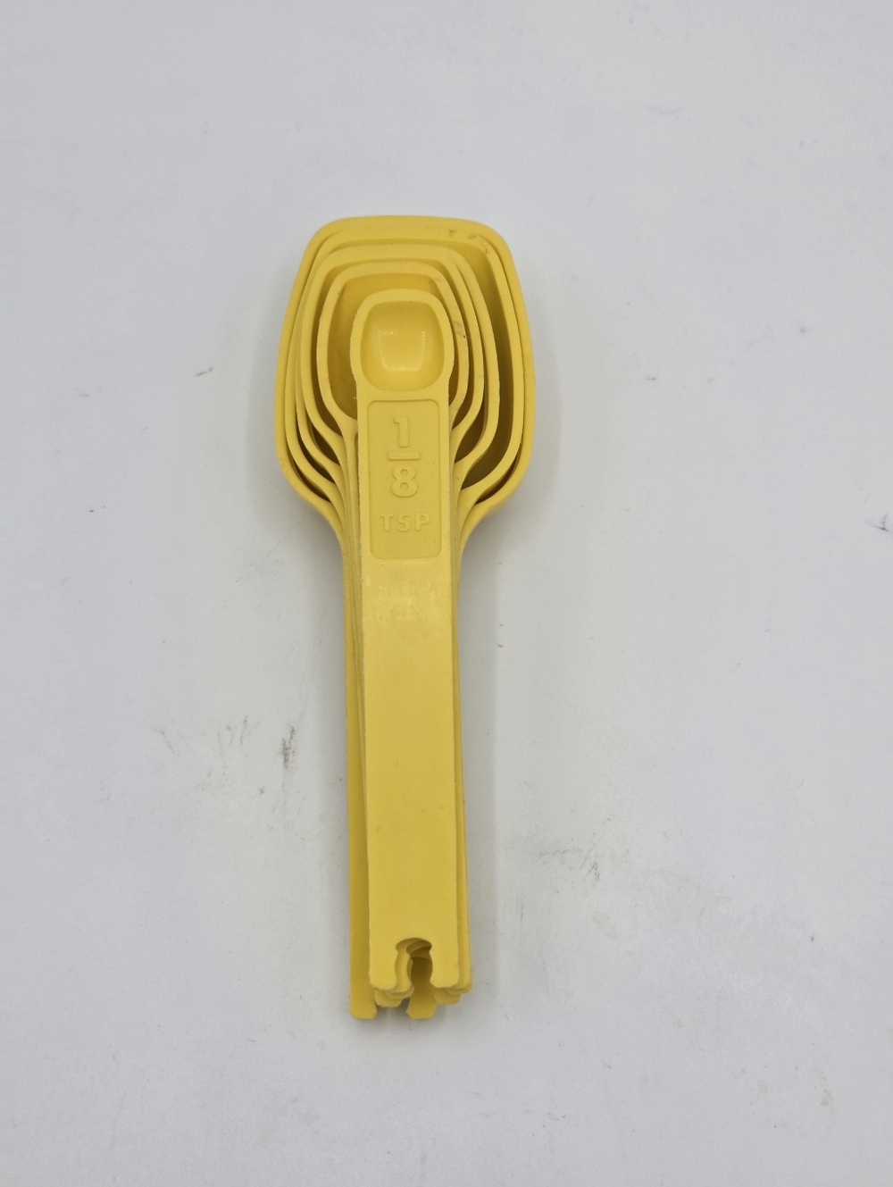Vintage Tupperware Yellow Measuring Spoon Set